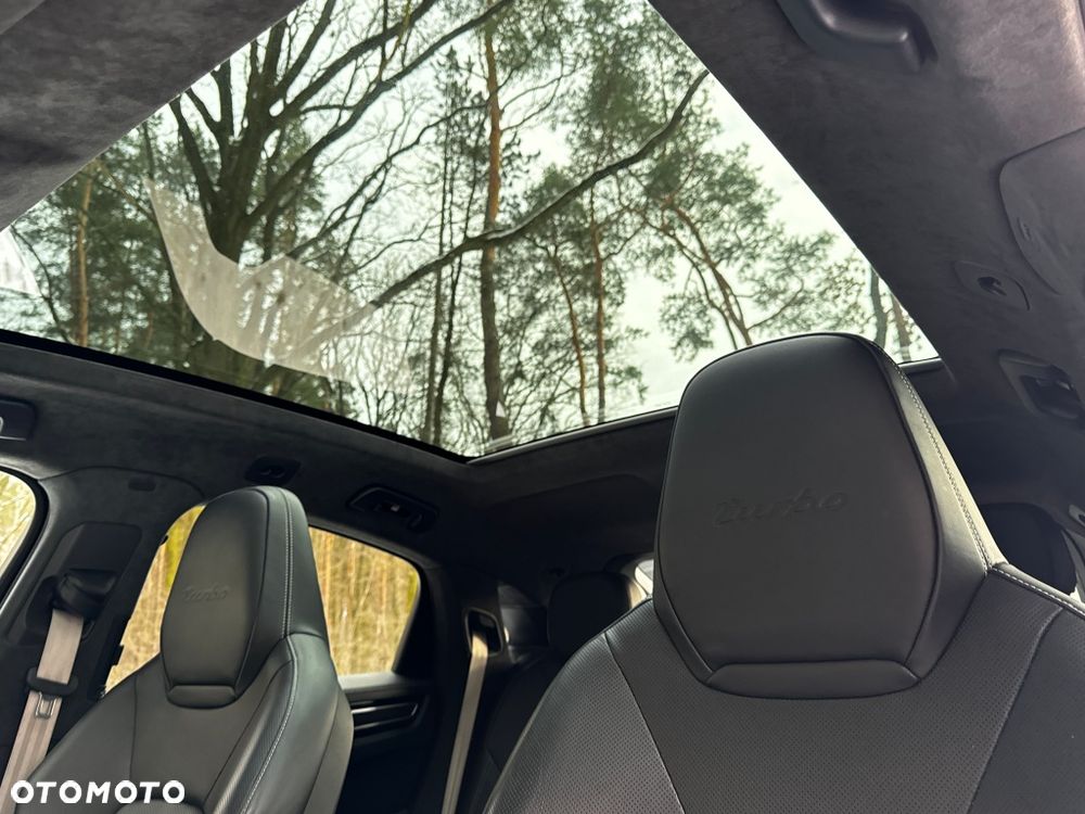 Porsche Cayenne - 14
