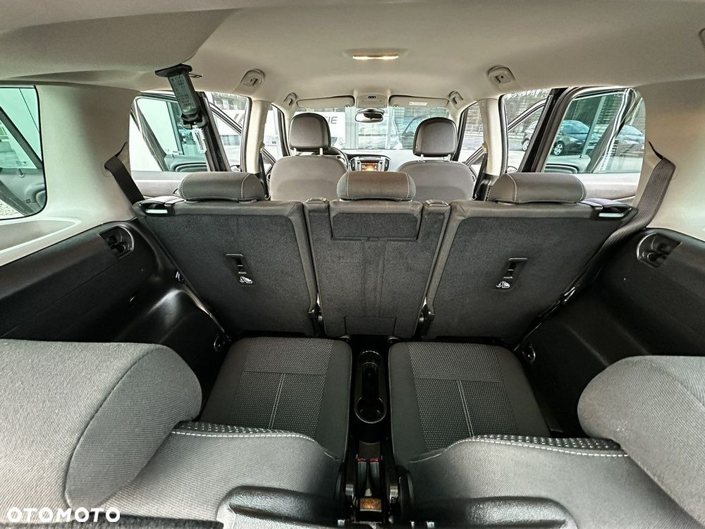 Opel Zafira 2.0 D (CDTI) Automatik Edition - 34