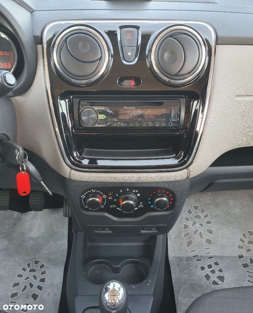 Dacia Lodgy - 24