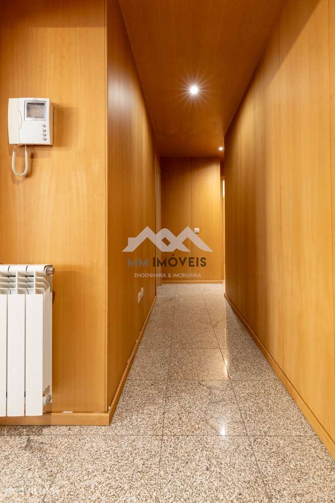 Apartamento T2 | Arrendamento | Rio Tinto | Metro | Lugar de Garagem - Grande imagem: 5/34