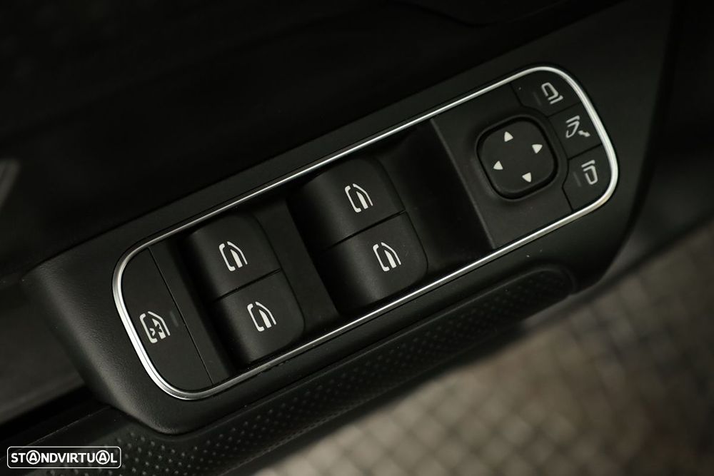 Mercedes-Benz gla-250 e - 20