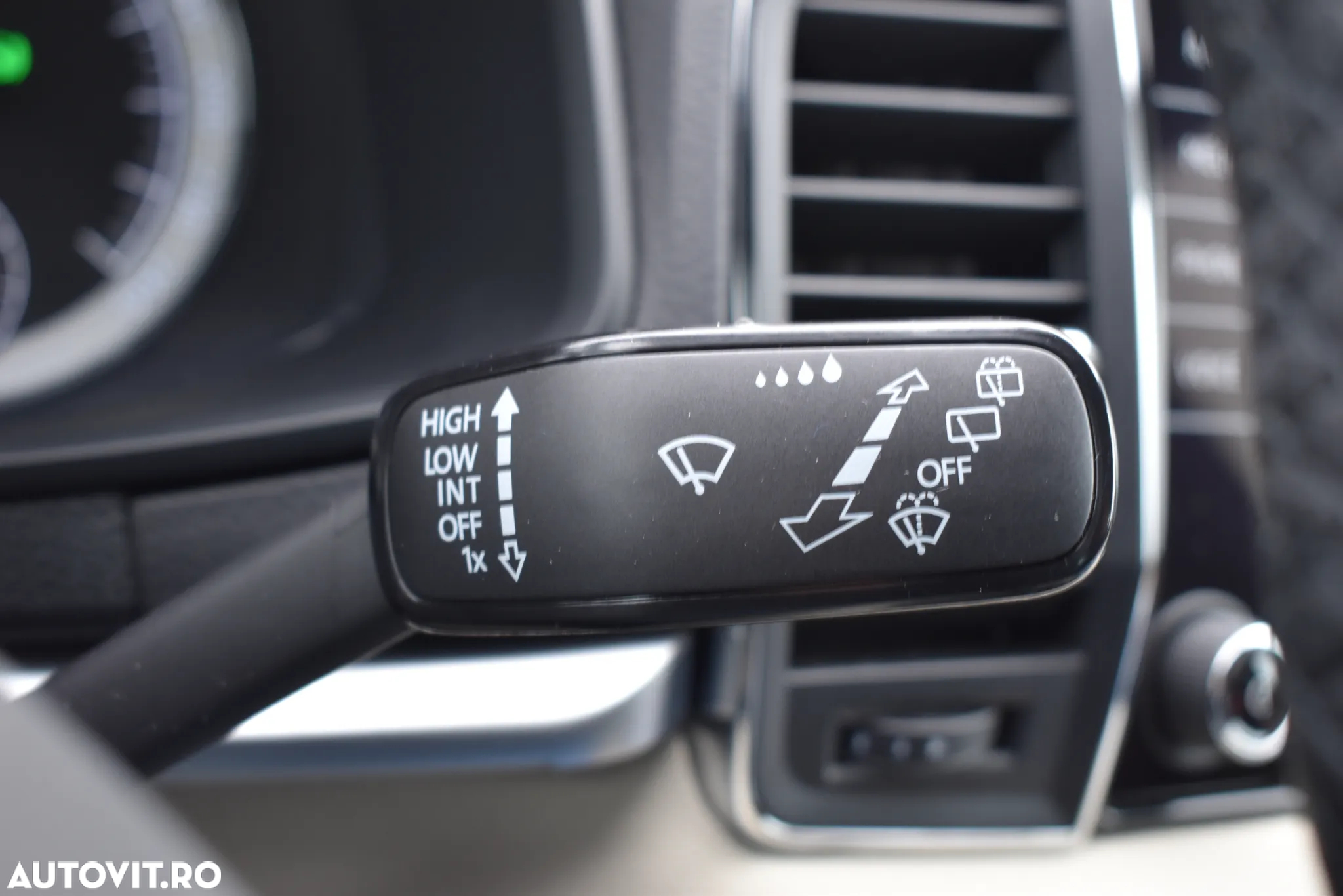 Skoda Karoq 2.0 TDI 4X4 DSG Style - 15