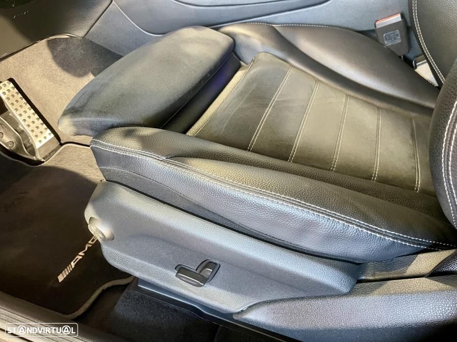 Mercedes-Benz GLC 300 de 4Matic 9G-TRONIC AMG Line - 12