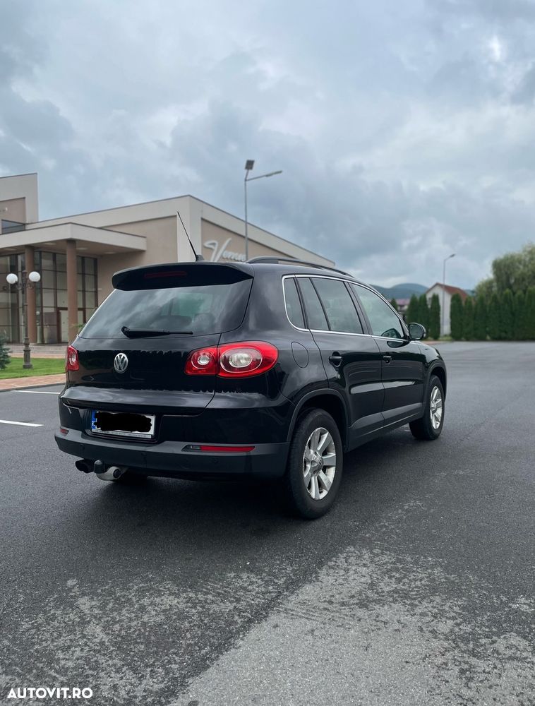 Volkswagen Tiguan 2.0 TDI 4Motion Track & Field - 4