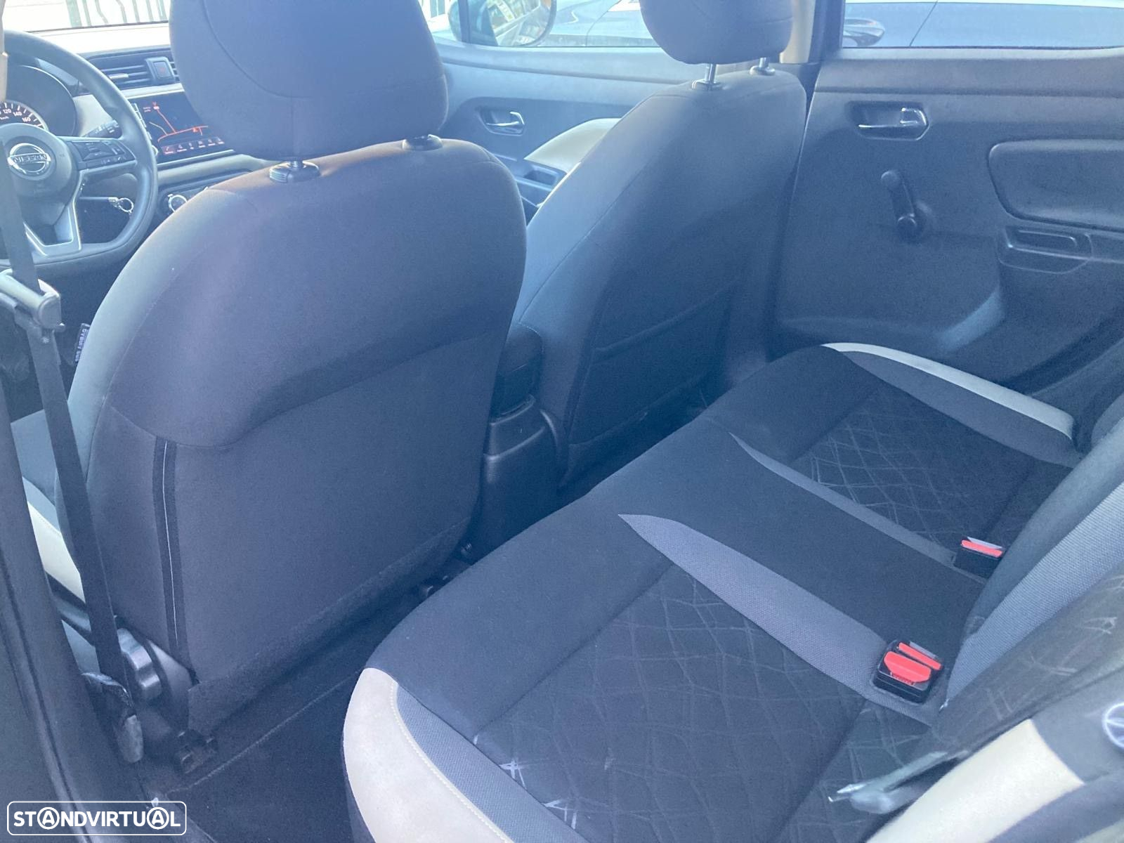 Nissan Micra 1.5 dCi N-Connecta S/S - 33