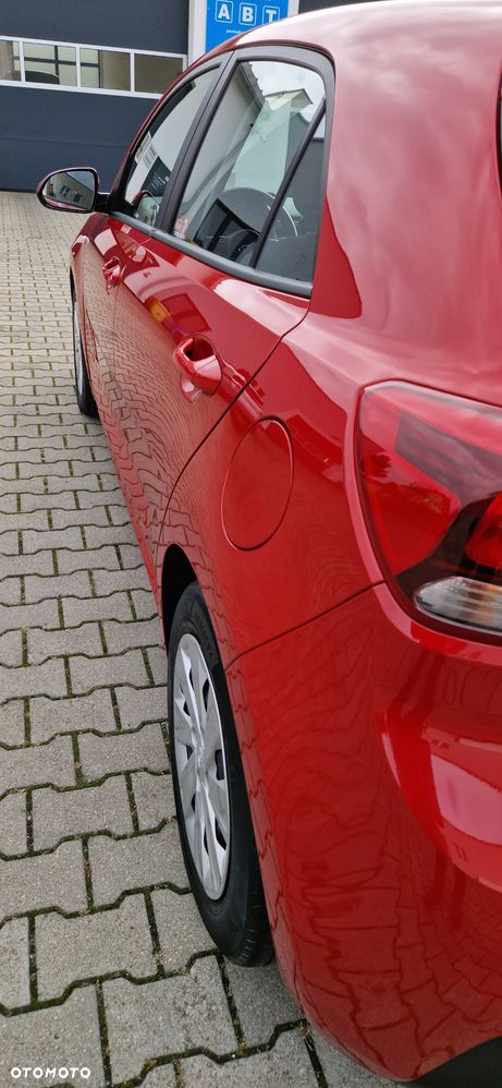 Kia Rio 1.2 M - 19
