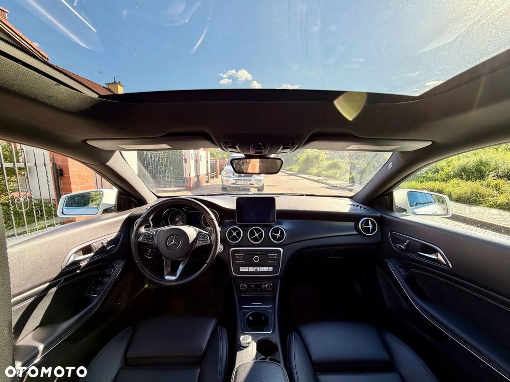 Mercedes-Benz CLA 250 7G-DCT - 9