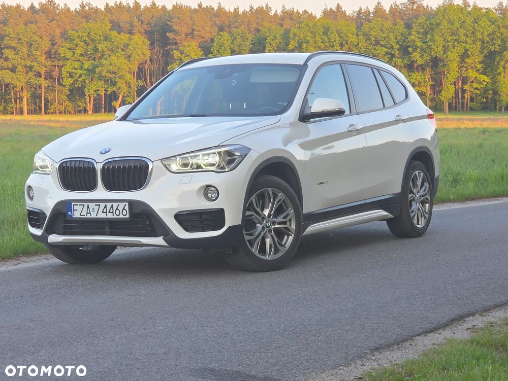 BMW X1 xDrive20d - 13