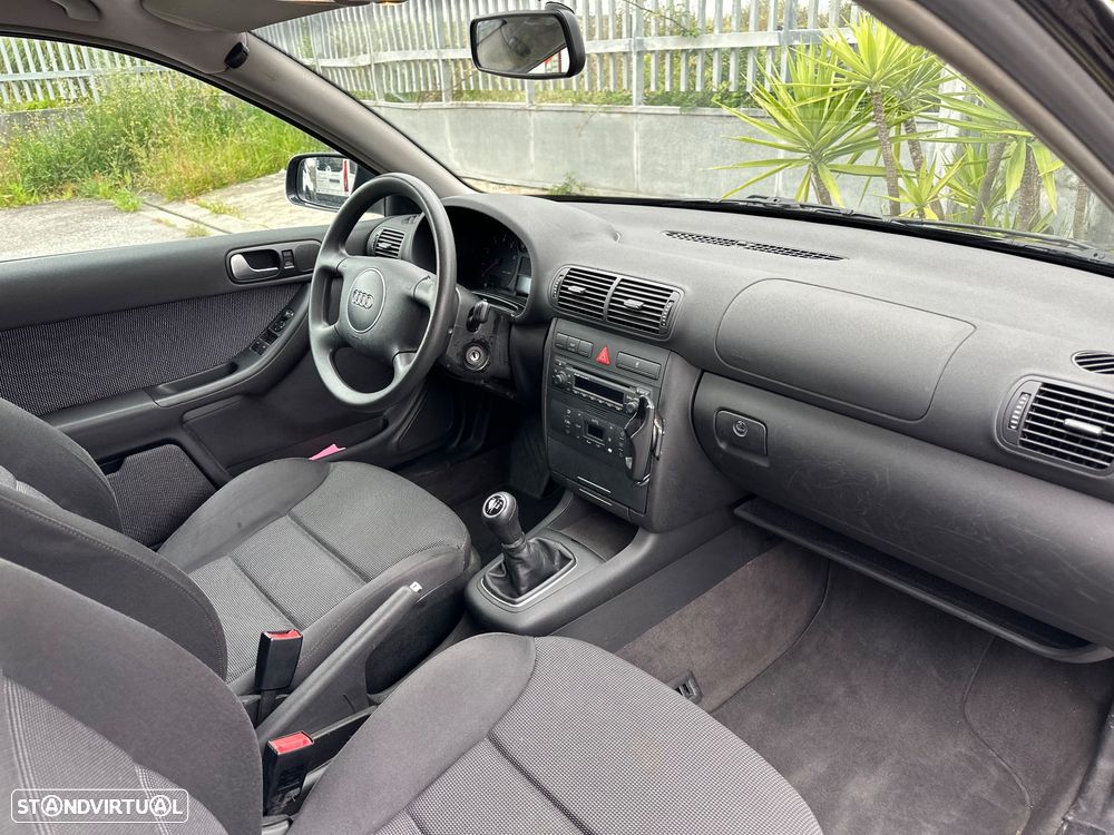 Audi A3 1.6 Ambition - 10