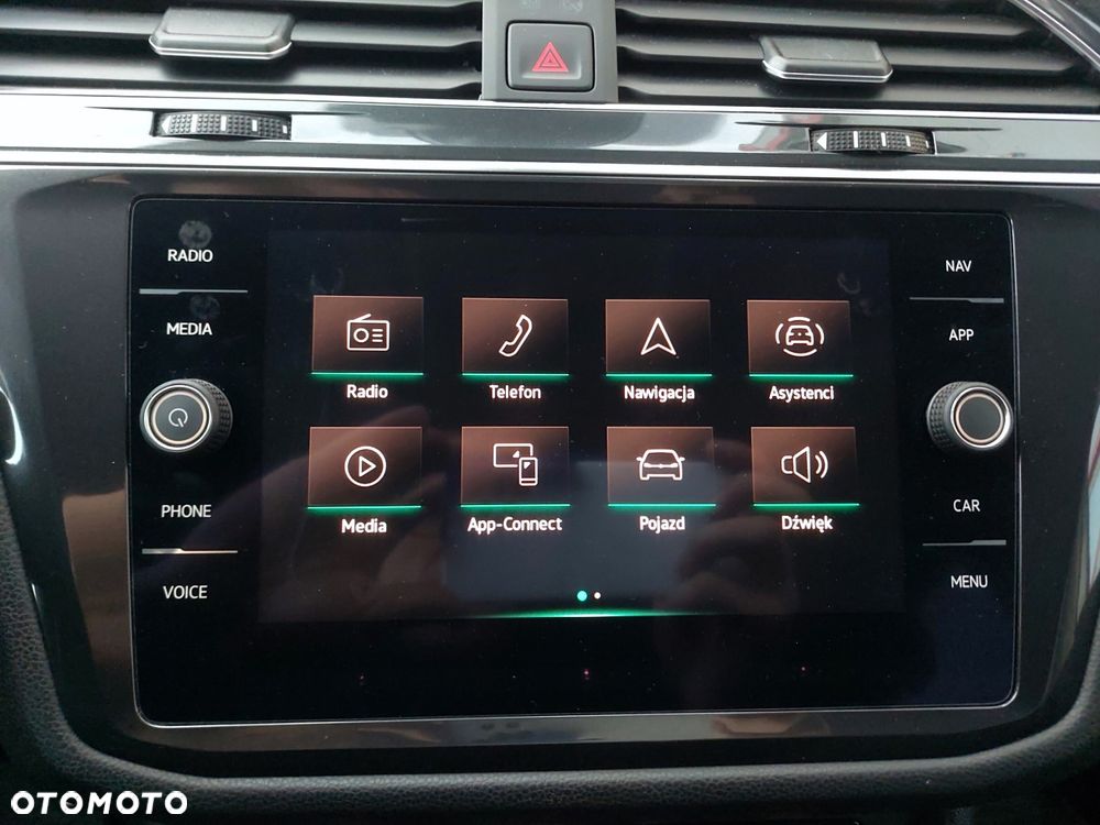 Volkswagen Tiguan - 31