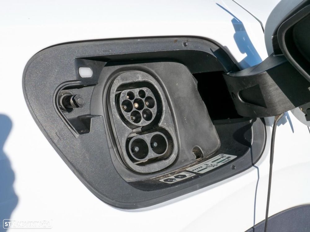 VW ID.4 77 kWh Pro Performance 1st - 17