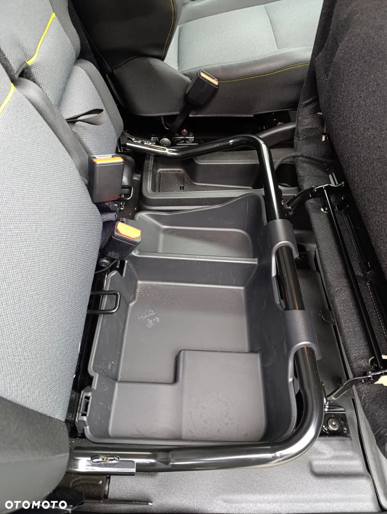 Renault KANGOO VAN - 19