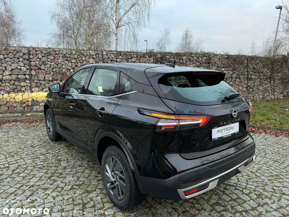 Nissan Qashqai 1.3 DIG-T MHEV Acenta Xtronic - 5