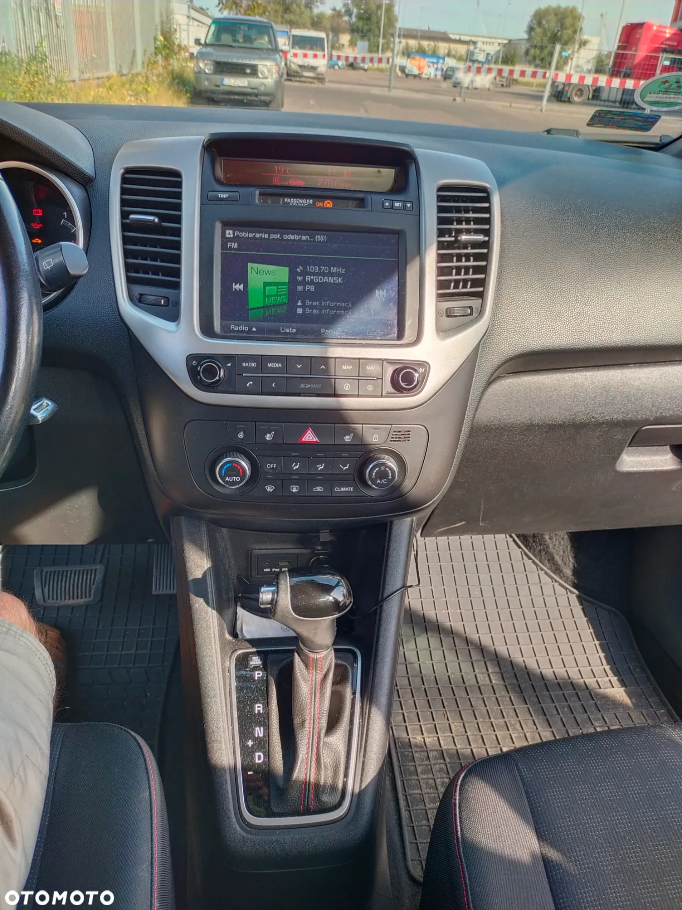 Kia Venga 1.6 M - 11