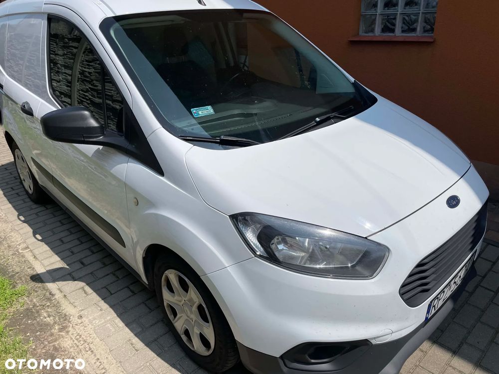 Ford TRANSIT COURIER - 2