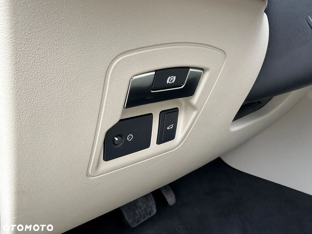 Land Rover Range Rover Velar - 35