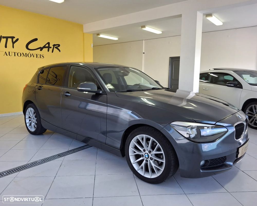 BMW 118 d Aut. Sport Line - 2