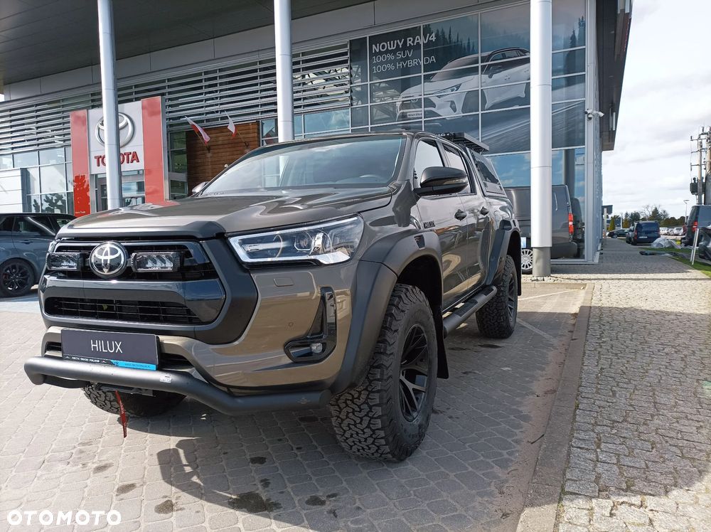 Toyota Hilux 2.8 D-4D mHEV Double Cab Invincible 4x4 - 3