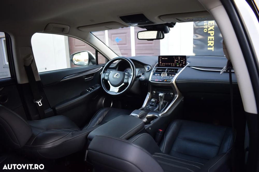 Lexus Seria NX 300h AWD Executive Plus - 8