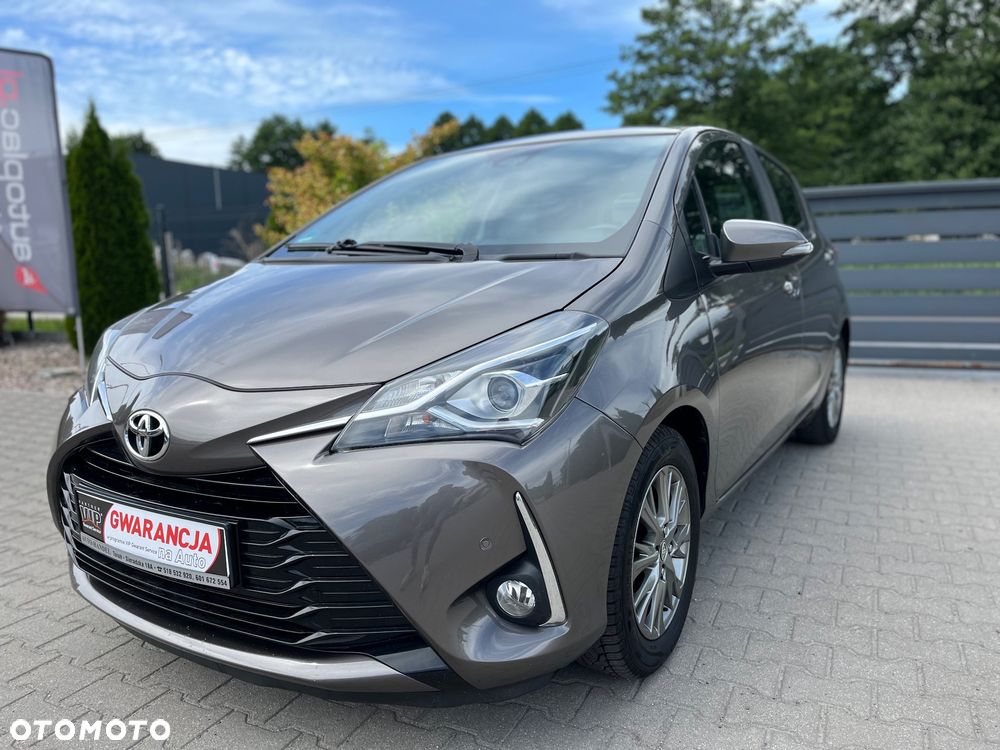 Toyota Yaris 1.5 Premium - 1