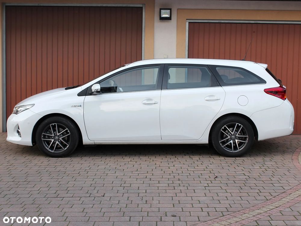 Toyota Auris - 9