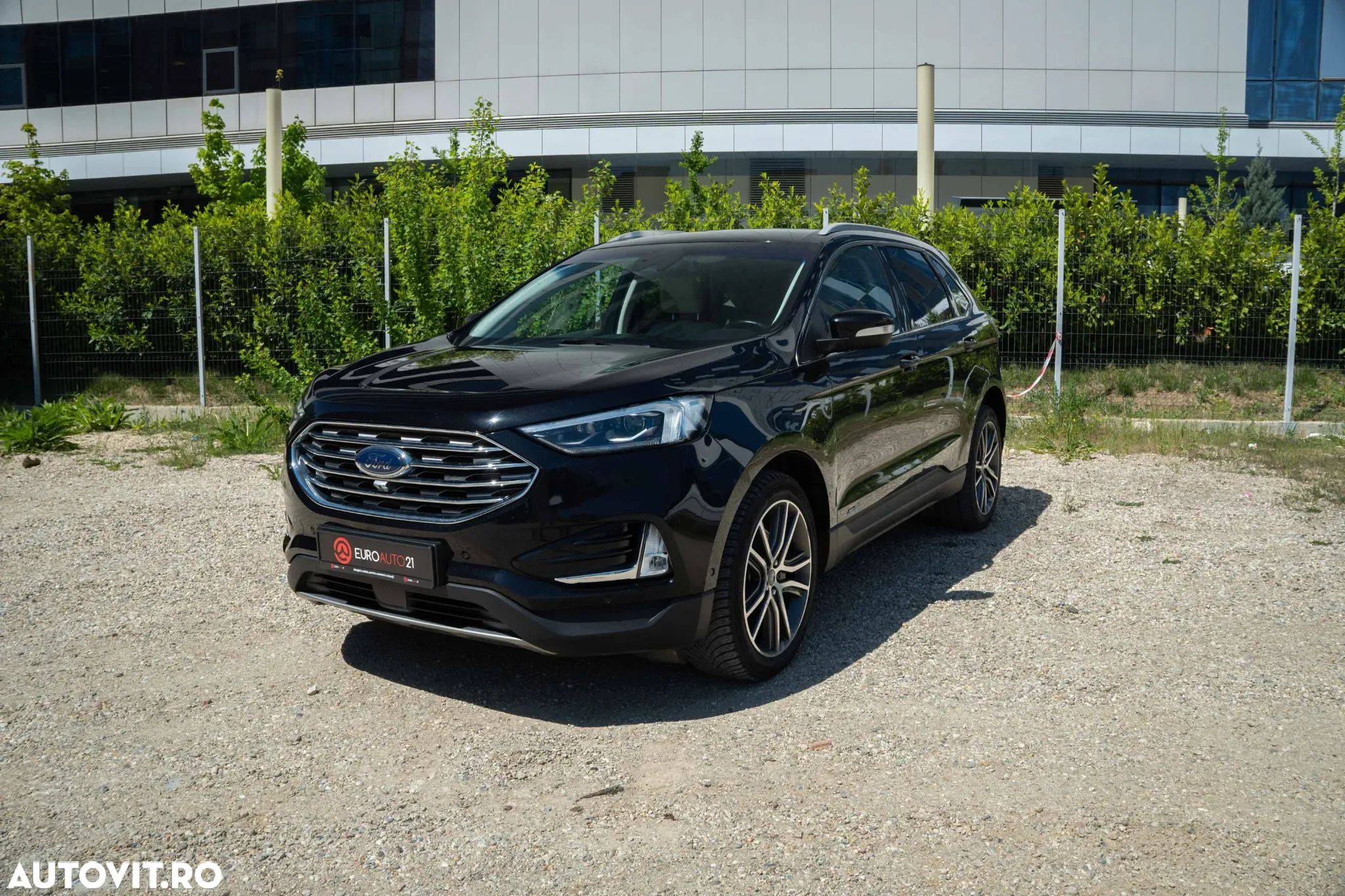 Ford Edge 2.0 Panther A8 AWD Titanium - 1