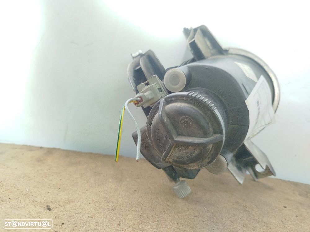 Farol Nevoeiro Esq Peugeot 206 Van - 2