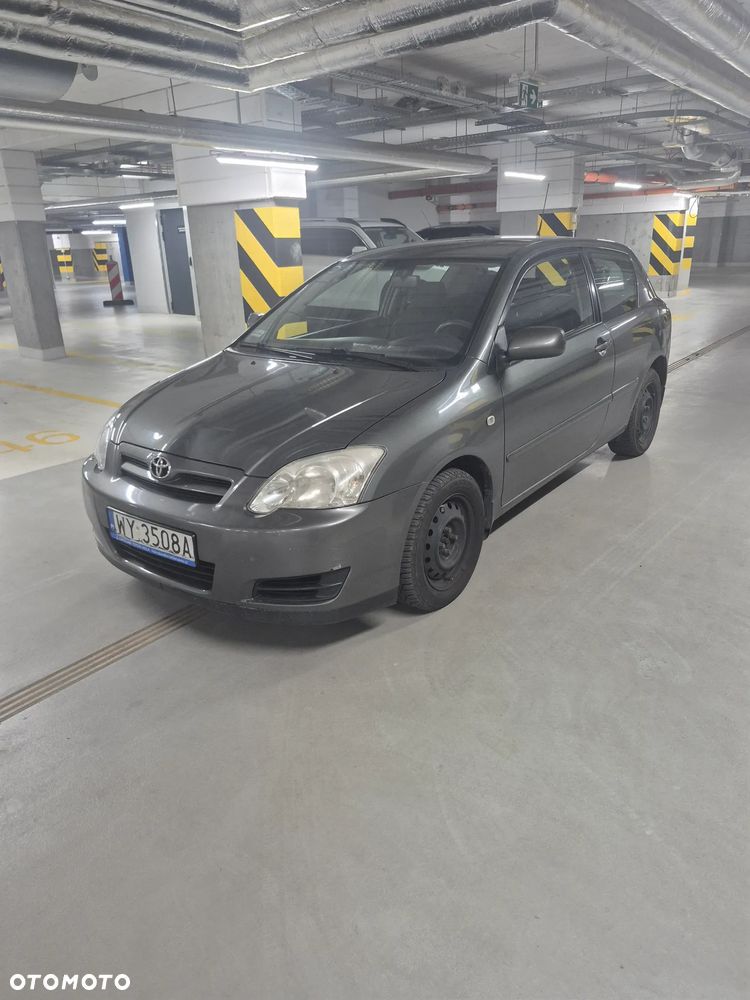 Toyota Corolla 1.4 D-4D Luna - 19