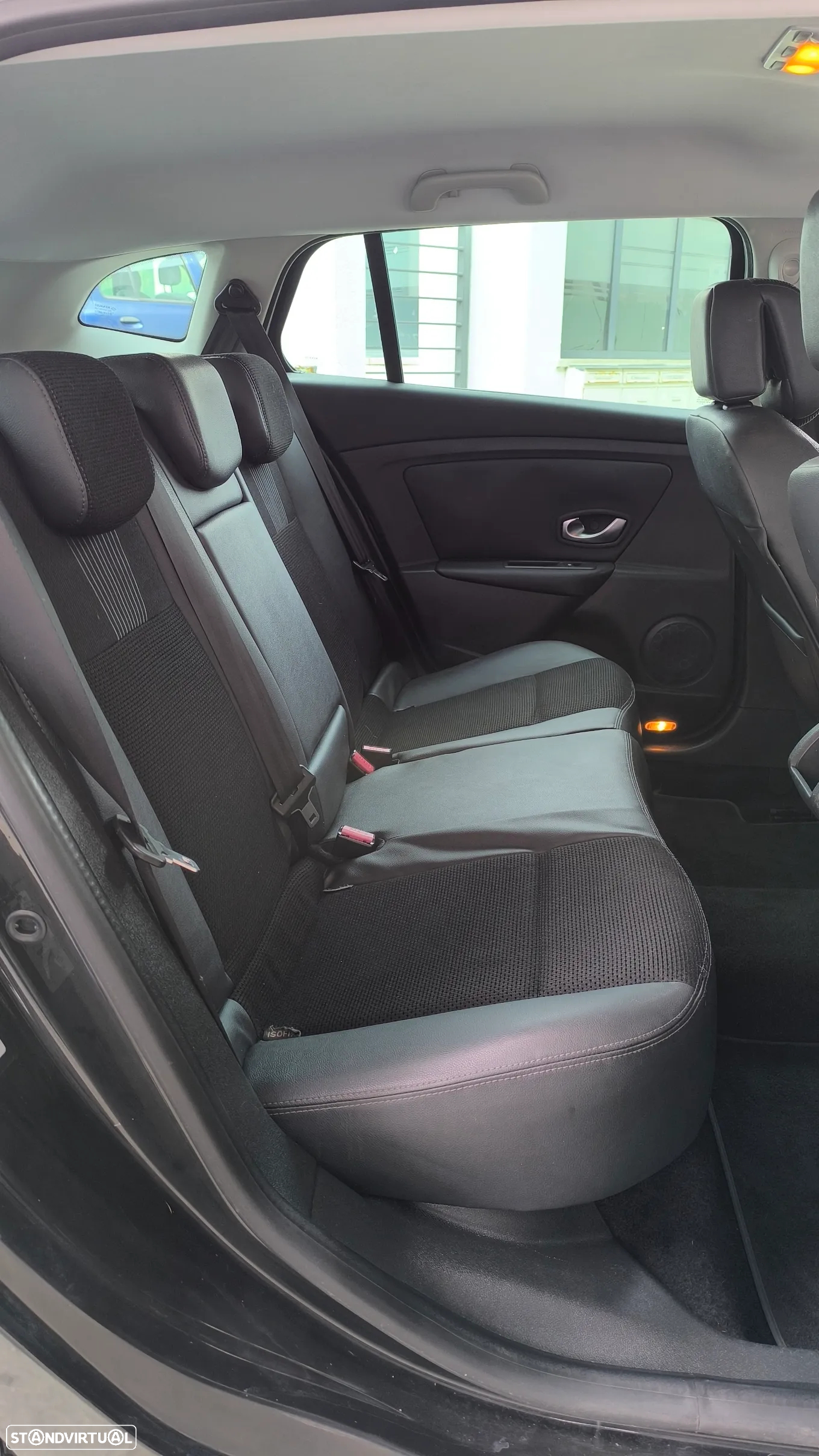 Renault Mégane Sport Tourer 1.5 dCi Dynamique S - 15