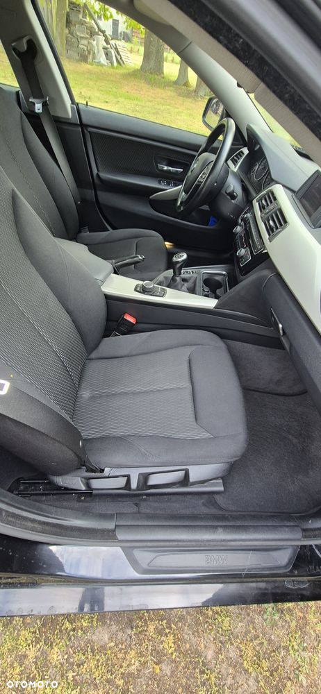BMW Seria 4 418d - 22