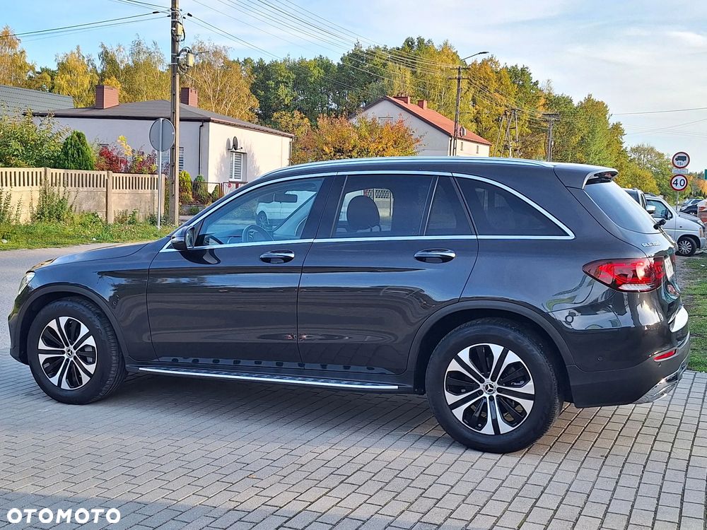 Mercedes-Benz GLC 200 - 21