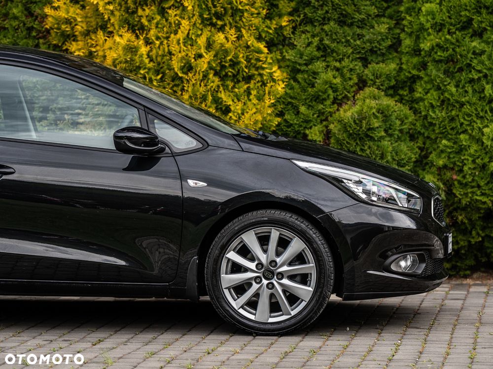 Kia Ceed 1.6 GDI Spirit - 9