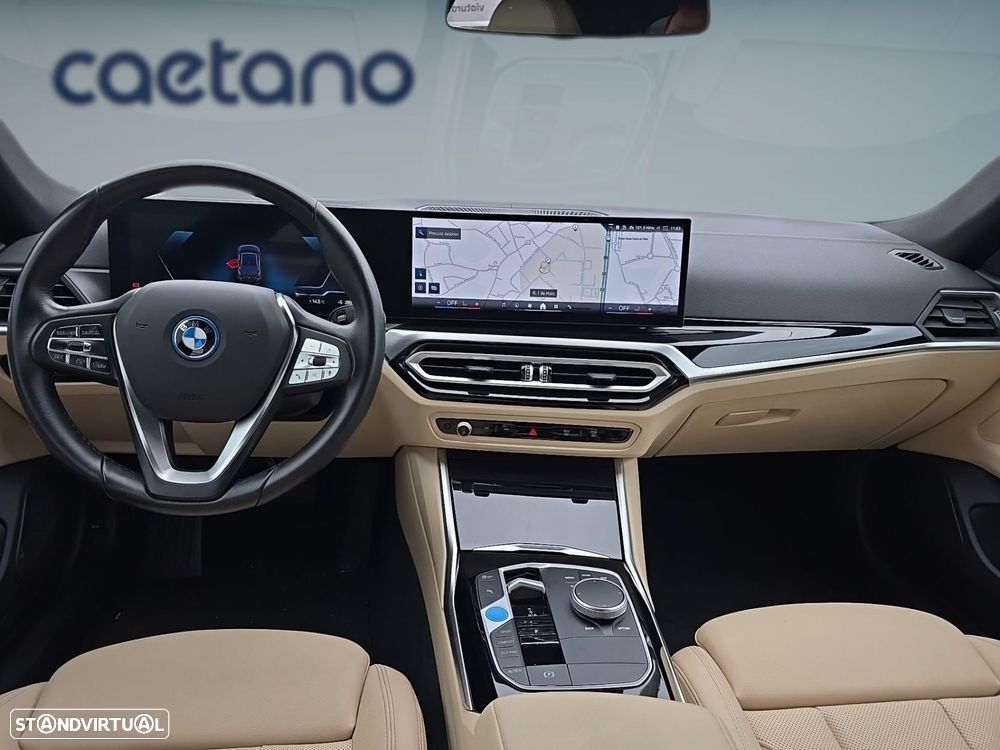 BMW i4 eDrive40 - 12