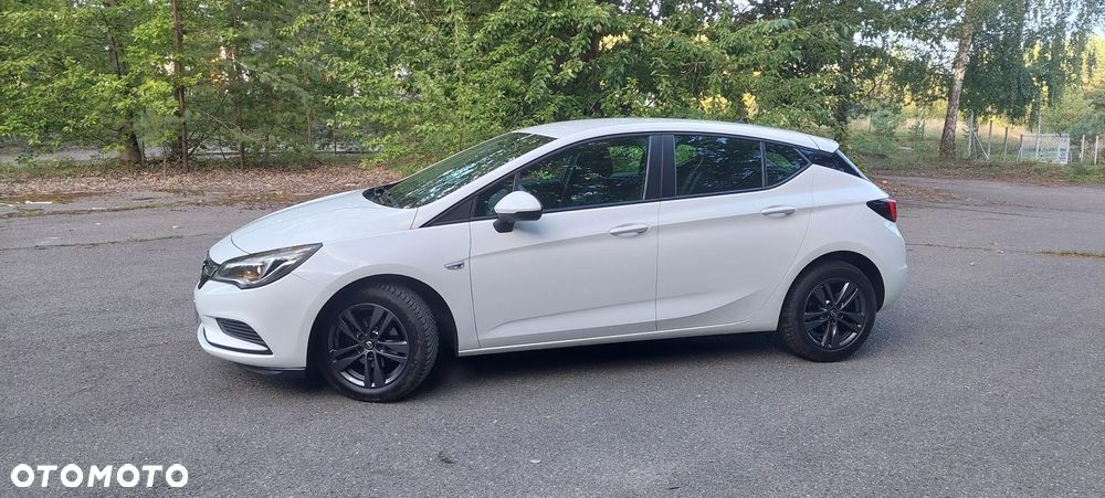 Opel Astra - 4