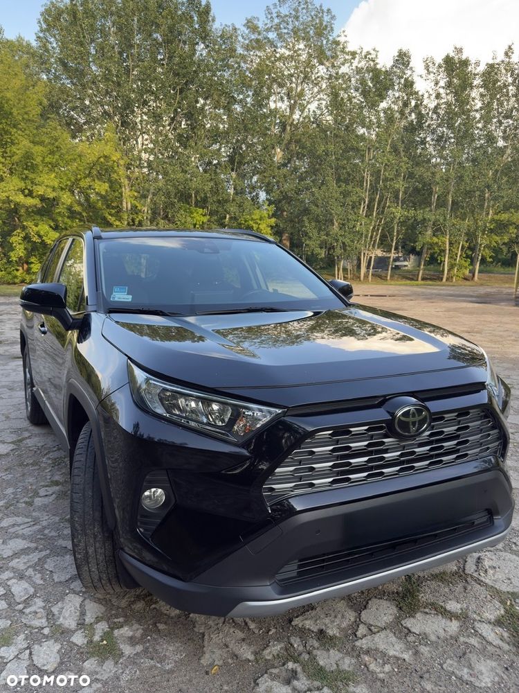 Toyota RAV4 - 2