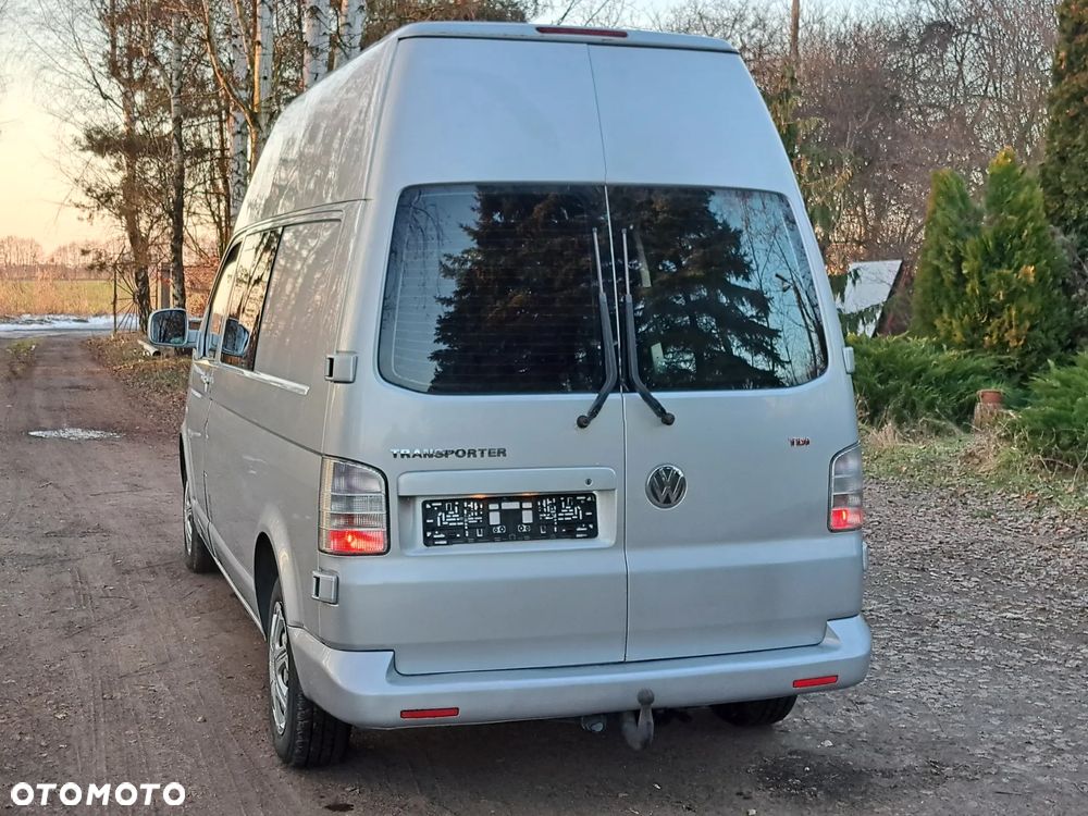 Volkswagen Transporter - 25