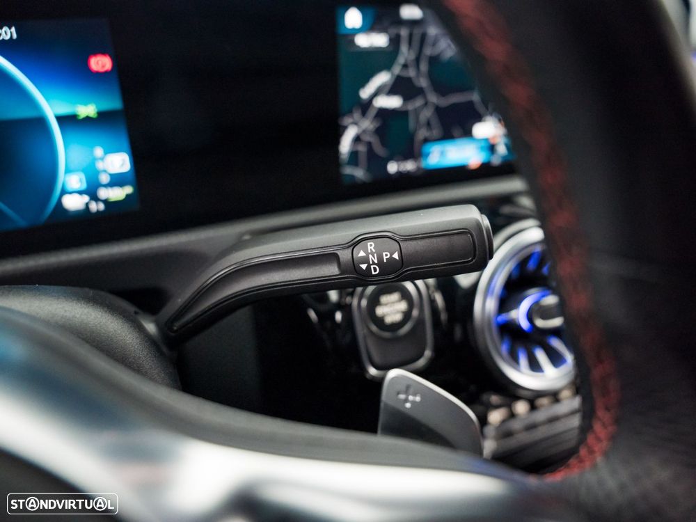 Mercedes-Benz A 250 e AMG Line - 21