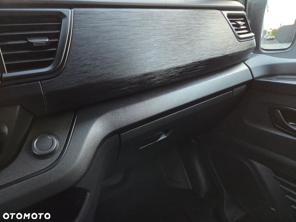 Renault TRAFIC - 26