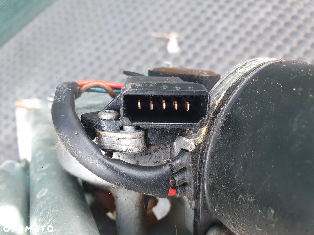 Mechanizm 1J1955023A 1J1955113A Wycieraczek Przedni Przod Silniczek Silnik Europa VW Golf IV 4 - 15