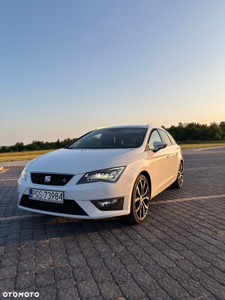 Seat Leon ST 2.0 TDI DPF DSG FR - 1