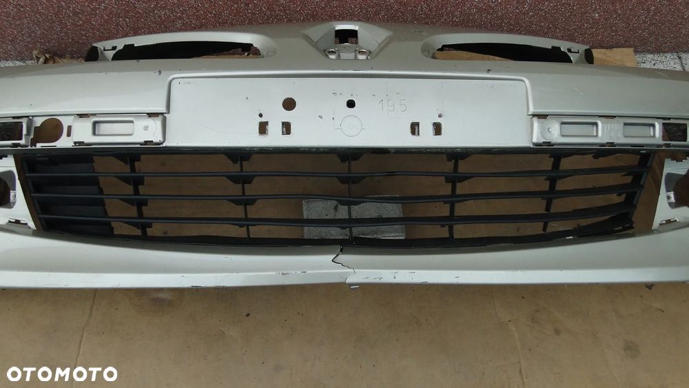 RENAULT CLIO III 3 ZDERZAK PRZÓD PRZEDNI 195 - 14