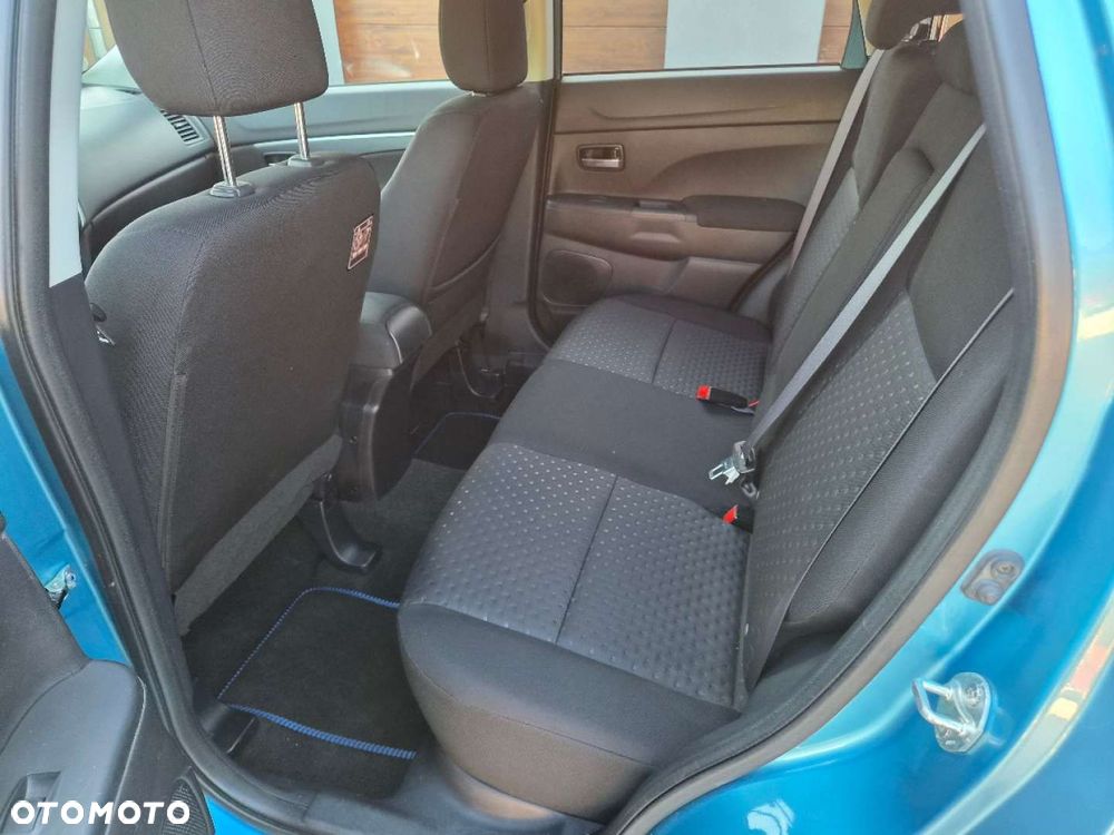 Mitsubishi ASX - 16