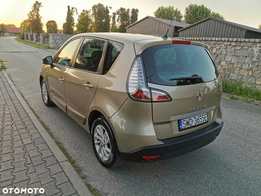 Renault Scenic 1.6 16V 110 LIMITED - 13