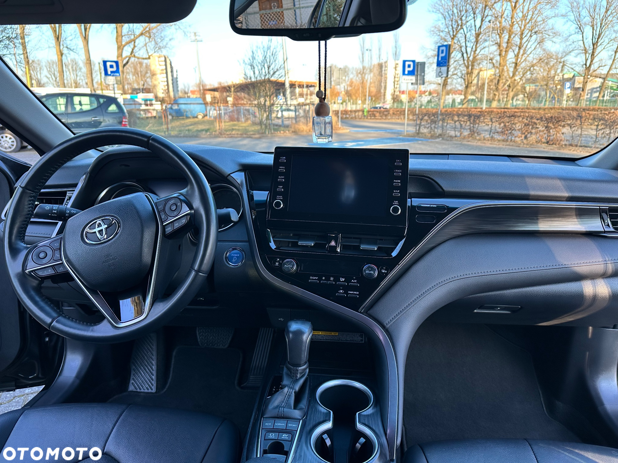Toyota Camry 2.5 Hybrid Executive CVT - 7