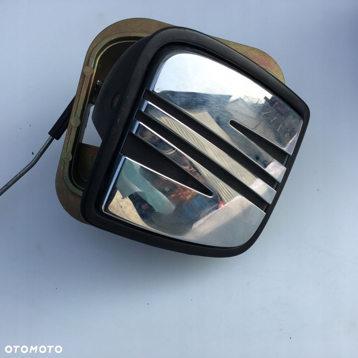 KLAMKA EMBLEMAT KLAPY TYŁ SEAT LEON I - 1