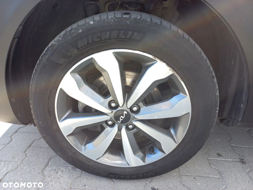 Kia Stonic 1.2 L - 9