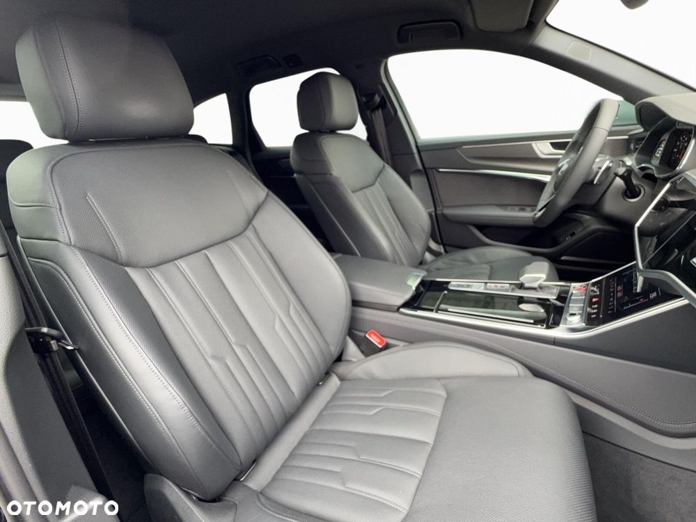 Audi RS6 Avant TFSI mHEV Quattro Tiptronic - 32