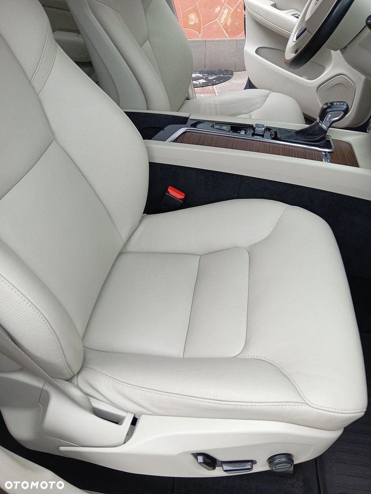 Volvo XC 60 T5 Geartronic Momentum - 5