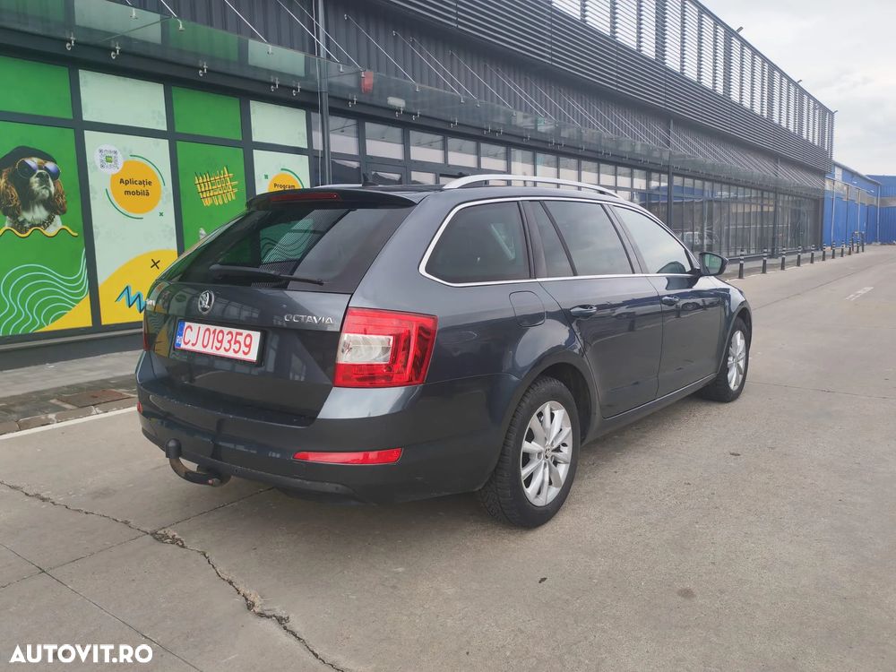 Skoda Octavia 2.0 TDI DSG Premium Edition - 9