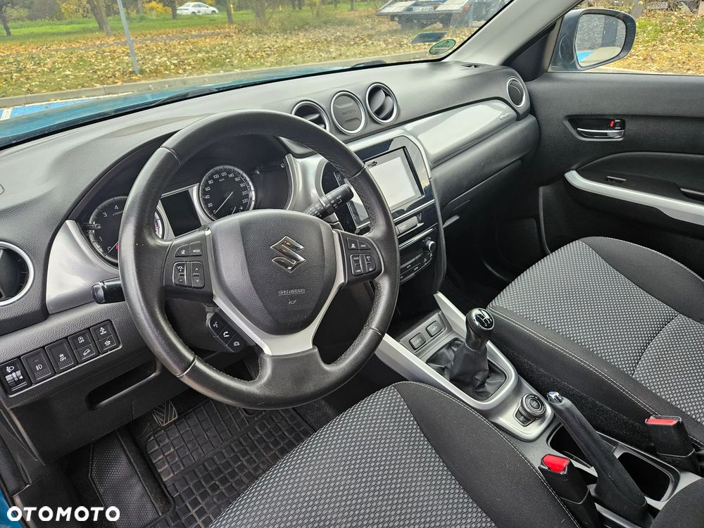 Suzuki Vitara - 7